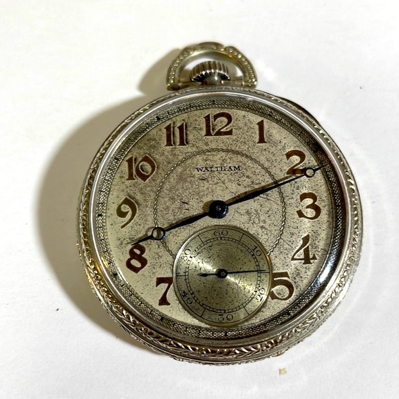 Vintage American Waltham pocket watch size 12 made in the USA, 17 jewels - Picture 1 of 5
